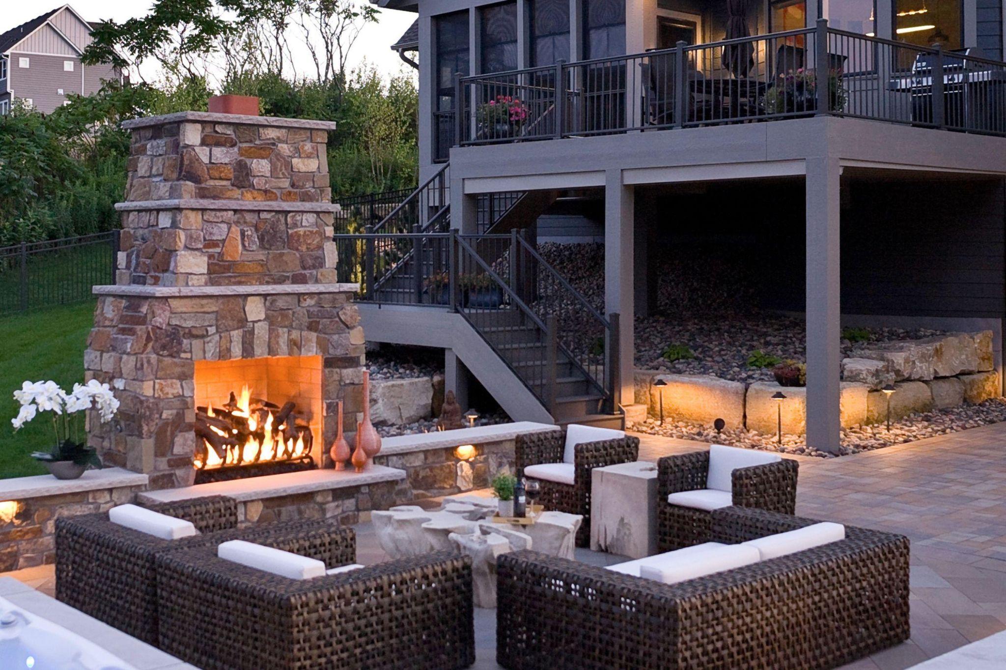 Intimate Outdoor Living